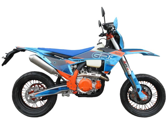 Motorcycle GR8 F300L (4T NC300S EFI) Motard (2024)